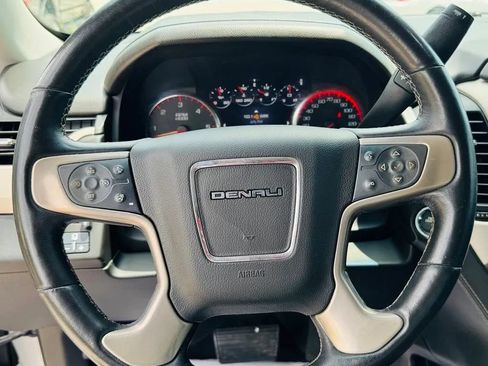 Used 2015 GMC Yukon XL Denali RWD image 11