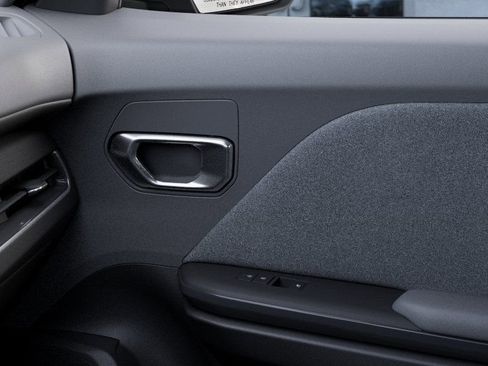 New 2026 Kia K4 FWD image 25