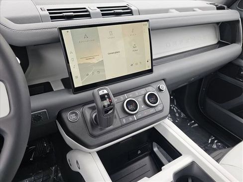 Certified 2025 Land Rover Defender 110 S AWD/4WD image 12