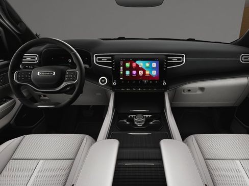 New 2025 Jeep Wagoneer Series III w/ Rear Seat Video Group 1 image 17