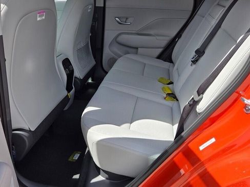 New 2026 Hyundai Kona Limited FWD image 6