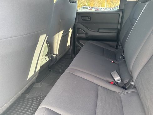 Used 2025 Nissan Frontier S w/ S Utility Package image 13