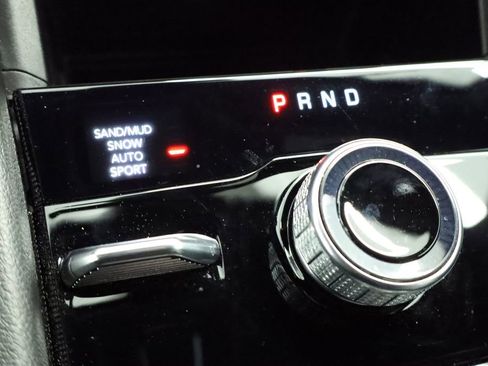 Used 2025 Jeep Grand Cherokee Limited w/ Trailer Tow Package image 39