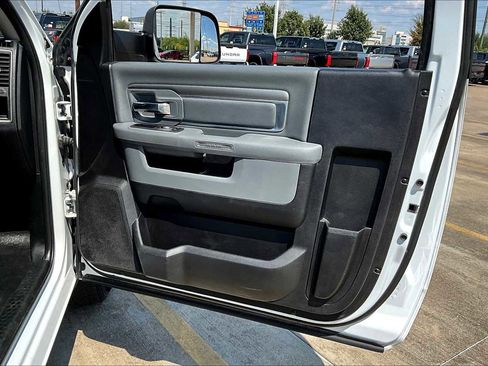 Used 2018 RAM 1500 Tradesman w/ Power & Remote Entry Group image 17