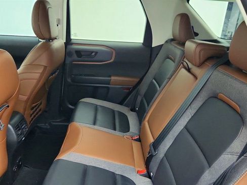 Used 2023 Ford Bronco Sport Outer Banks w/ Tech Package AWD/4WD image 16