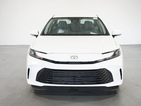 New 2026 Toyota Camry LE FWD image 2