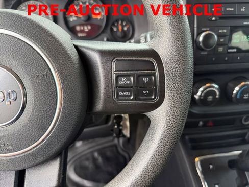Used 2017 Jeep Patriot Sport AWD/4WD image 20