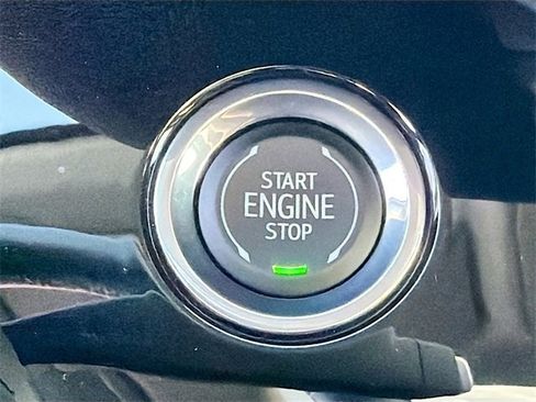 Used 2024 Buick Envision Sport Touring image 36