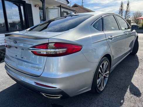 Used 2020 Ford Fusion Titanium image 9