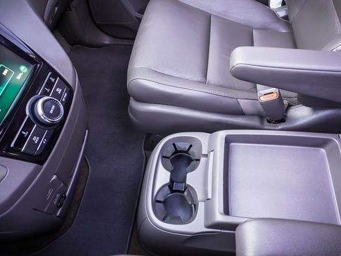 Used 2017 Honda Odyssey EX-L image 17