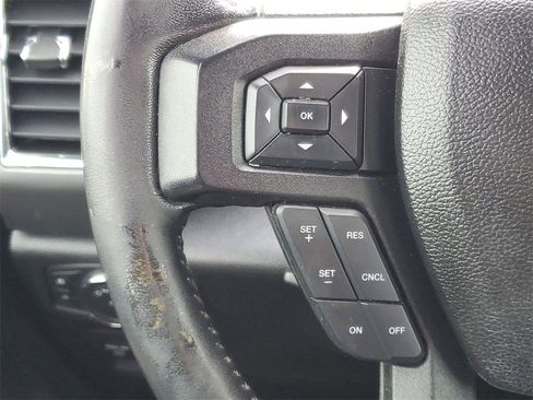 Used 2017 Ford F150 XLT w/ Equipment Group 302A Luxury image 16