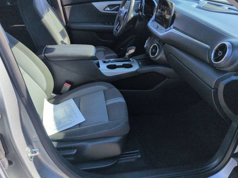 Used 2023 Chevrolet Blazer LT w/ Convenience Package FWD image 36
