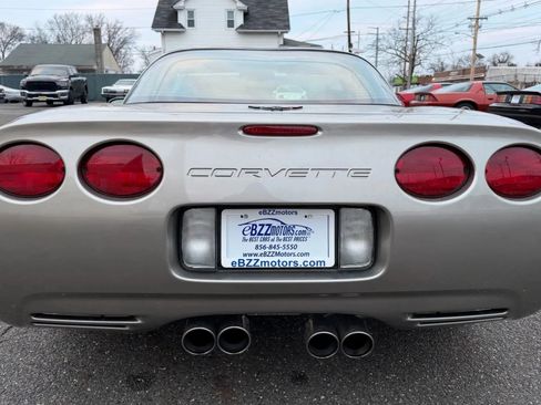 Used 2000 Chevrolet Corvette Coupe w/ Memory Pkg image 11