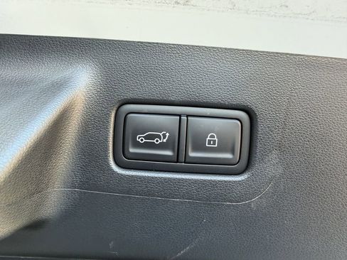 Certified 2025 Hyundai Santa Fe SEL image 25