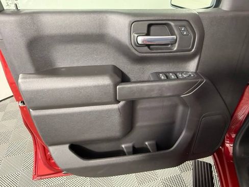 Used 2021 Chevrolet Silverado 1500 Custom Trail Boss w/ Safety Confidence Package AWD/4WD image 19