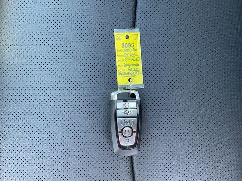 New 2025 Ford F150 Lariat w/ Equipment Group 501A Mid image 30