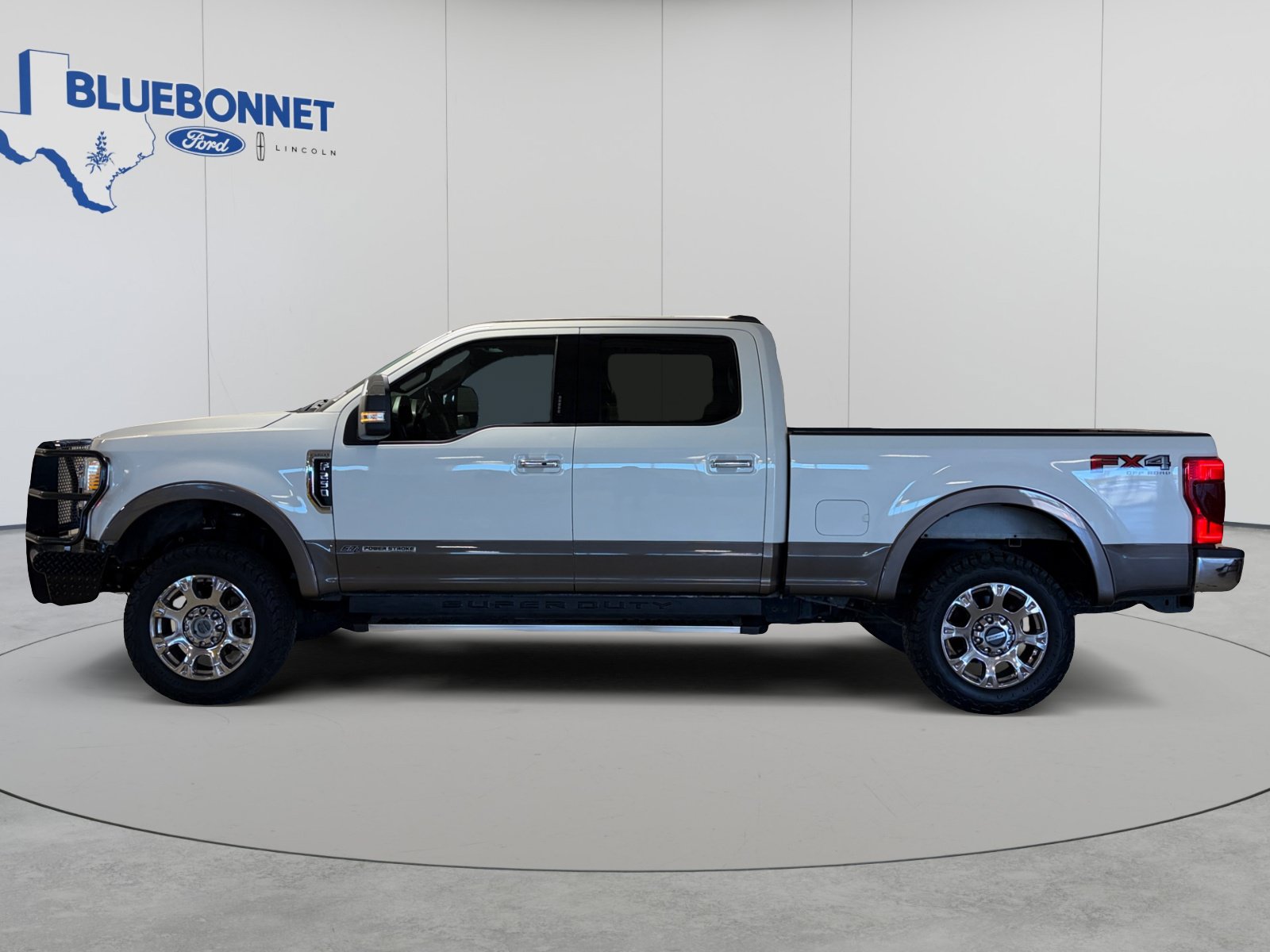 Used 2022 Ford F250 Lariat w/ Lariat Ultimate Package AWD/4WD image 8