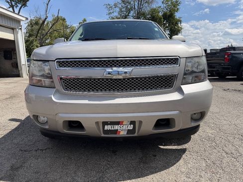 Used 2007 Chevrolet Avalanche LT AWD/4WD image 2