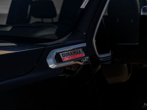 Used 2022 GMC Sierra 3500 Denali w/ Technology Package image 27