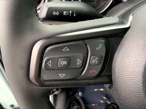 Used 2023 Jeep Wrangler Unlimited w/ Sun & Screen Package AWD/4WD image 20