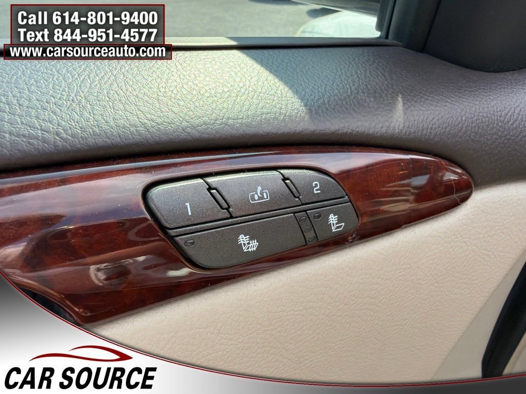 Used 2009 Buick Lucerne CXL w/ Driver Confidence Package FWD image 17
