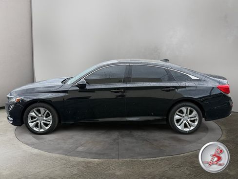 Used 2019 Honda Accord LX image 4
