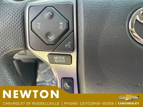 Used 2022 Toyota Tacoma SR5 w/ SR5 Appearance Package (SM) AWD/4WD image 13