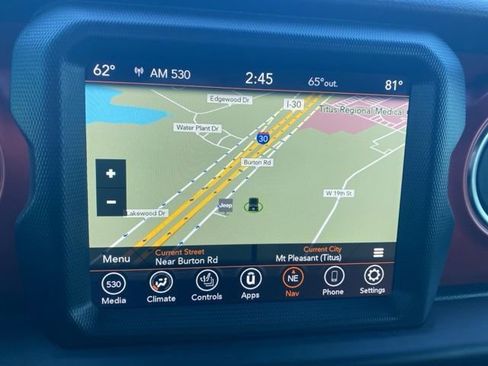 Used 2022 Jeep Wrangler Unlimited Rubicon w/ Xtreme Recon 35" Tire Package image 24