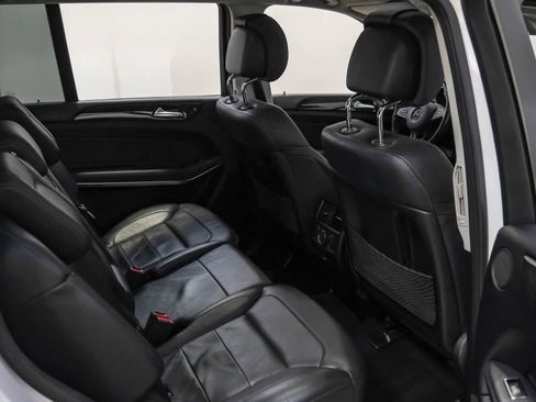 Used 2018 Mercedes-Benz GLS 550 GLS 550 4MATIC Sport Utility 4 w/ Driver Assistance Package image 31