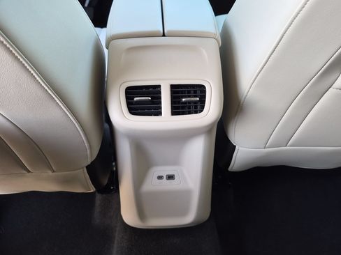 Certified 2023 Buick Envision Preferred AWD/4WD image 19