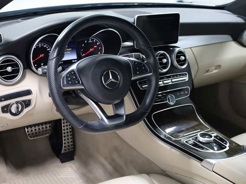 Used 2018 Mercedes-Benz C 300 Coupe image 4