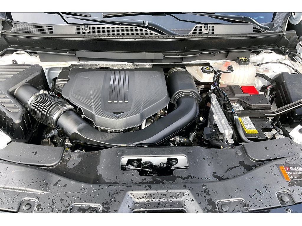 Used 2024 Chevrolet Traverse Z71 w/ Enhanced Driving Package AWD/4WD image 12