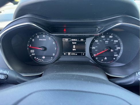 Used 2023 Chevrolet TrailBlazer LT w/ Convenience Package AWD/4WD image 18
