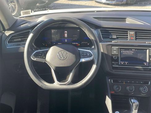 Used 2022 Volkswagen Tiguan S image 14