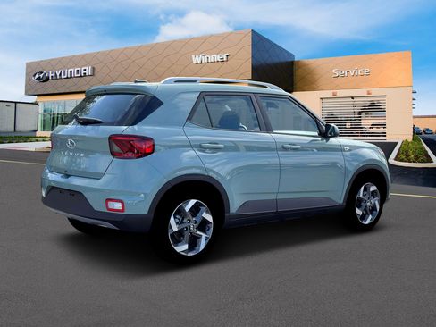 New 2026 Hyundai Venue SEL FWD image 8