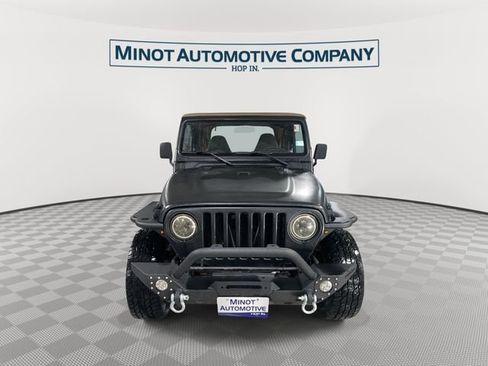 Used 1997 Jeep Wrangler Sahara image 3