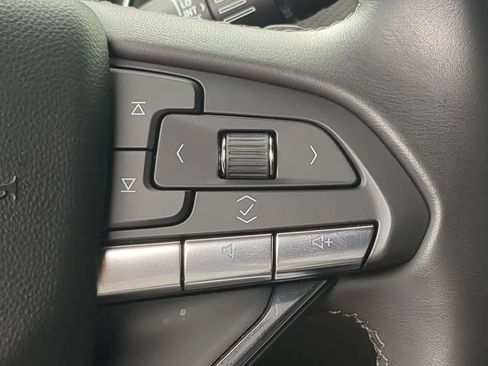 Used 2024 Cadillac XT6 Luxury FWD image 27