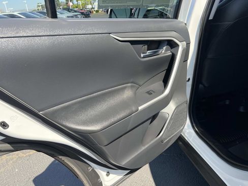 Used 2024 Toyota RAV4 XLE Premium image 20