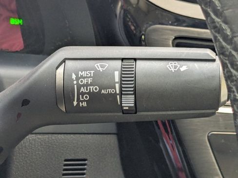 Used 2025 Lexus ES 350 w/ Premium Package FWD image 13
