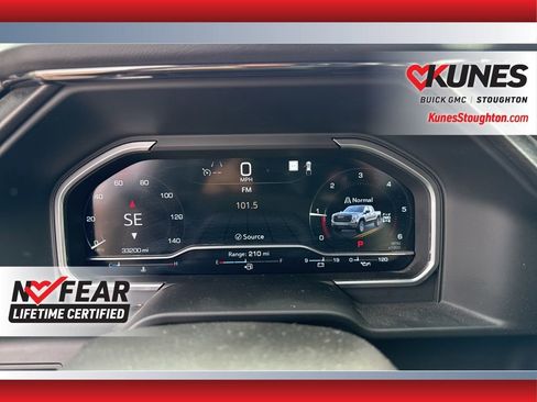 Used 2023 GMC Sierra 1500 AT4 w/ AT4 Preferred Package image 33