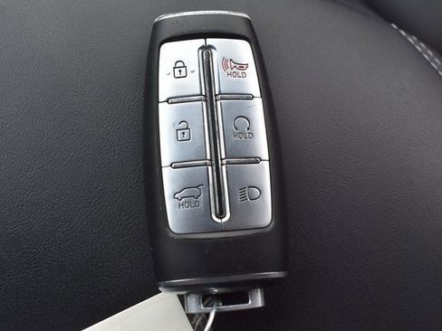 Used 2022 Genesis GV70 2.5T w/ Select Package image 36