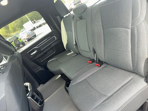 Used 2019 RAM 2500 Big Horn w/ Towing Technology Group AWD/4WD image 19