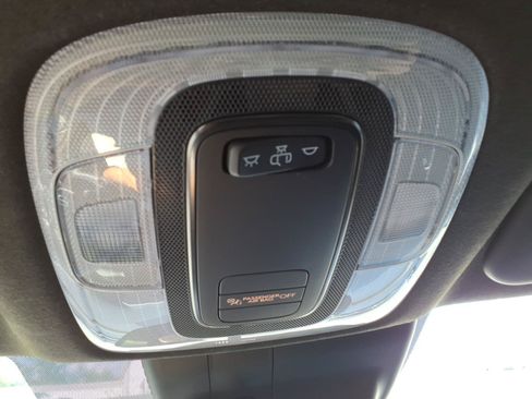 Certified 2025 Hyundai Elantra Sport FWD image 31