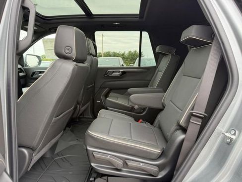 New 2026 Chevrolet Tahoe Premier w/ Sun And Tow Package AWD/4WD image 6