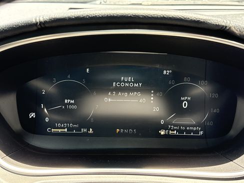 Used 2019 Lincoln Nautilus Reserve FWD image 14