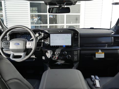 New 2026 Ford F350 Lariat w/ Lariat Premium Package image 10