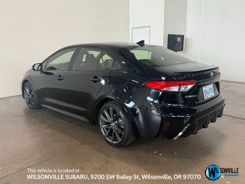 Used 2024 Toyota Corolla SE image 8