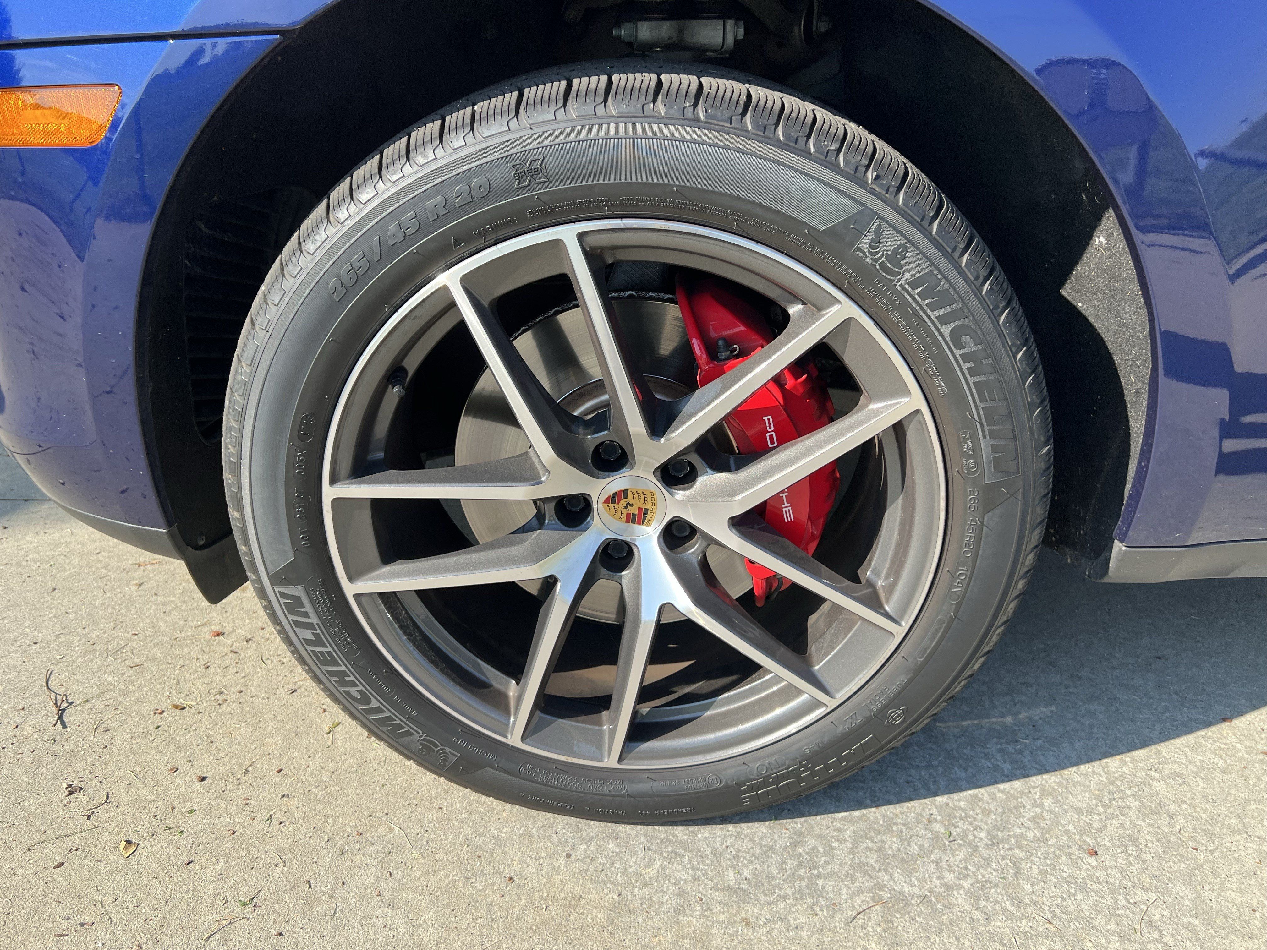 Used 2022 Porsche Macan S AWD/4WD image 13
