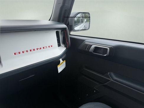 New 2026 Ford Bronco Heritage Edition AWD/4WD image 15