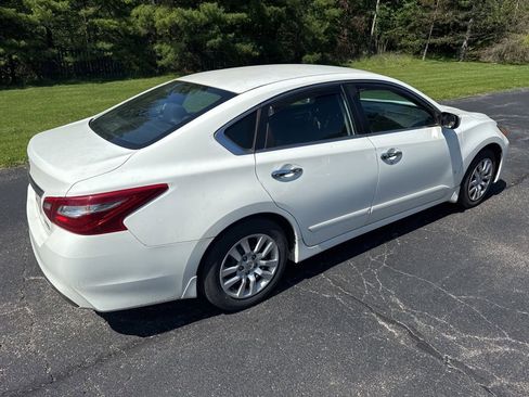 Used 2018 Nissan Altima 2.5 S w/ S Convenience Package FWD image 4